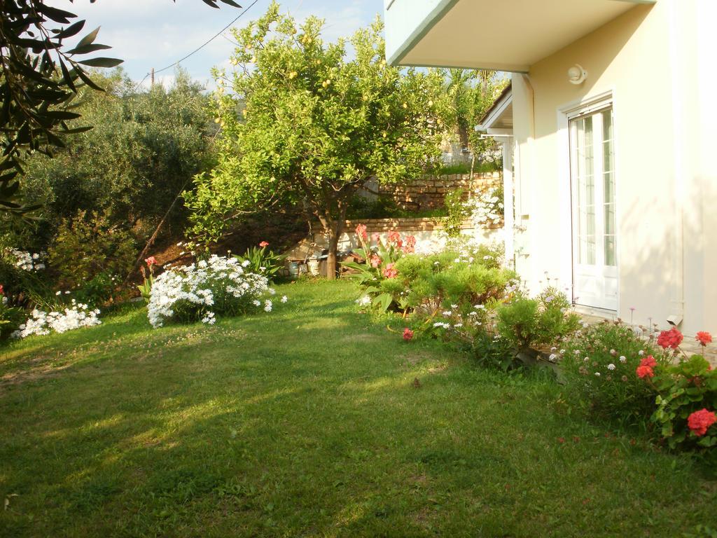 Triantis Apartments Lygia  Oda fotoğraf
